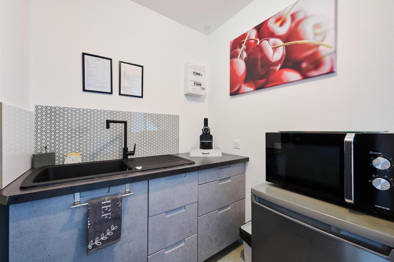 Apartamento Les Pins De Talant , Au Calme En Rez De Jardin Exterior foto